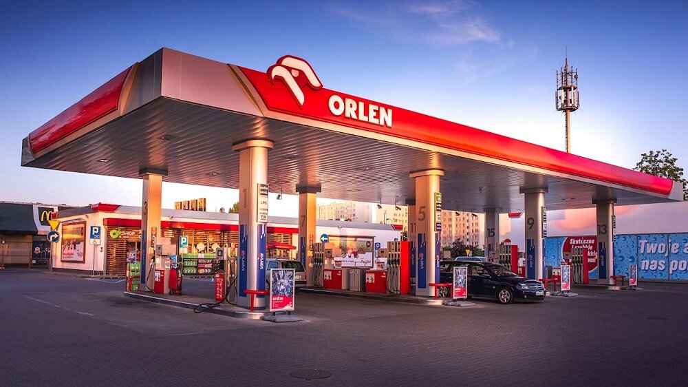 ABB speeds up Polish sustainable transport with supply of DC fast chargers